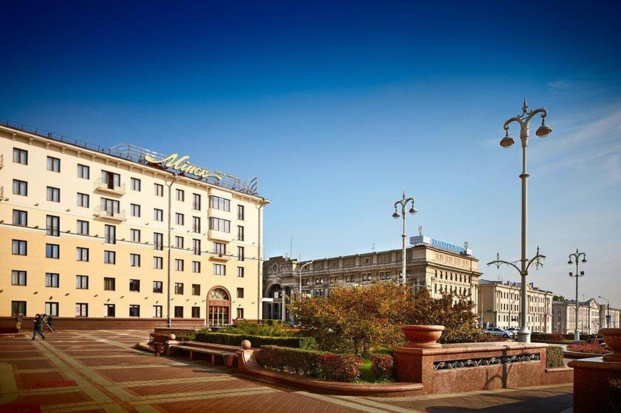 Minsk Hotel Buitenkant foto